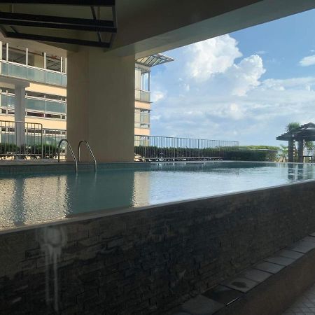 Grand Riviera Suites Comfy Condo Near Us Embassy Manila Bay Roxas Blvd Ermita Manila Exterior foto